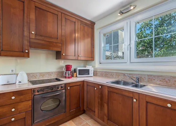 Bella Vista With Sea View Villa