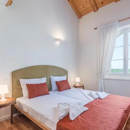 Bella Vista With Sea View Villa